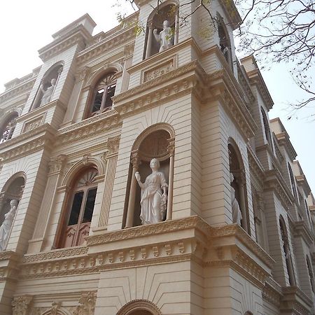 Prayag Aristro Club Ξενοδοχείο Καλκούτα Εξωτερικό φωτογραφία